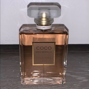 Coco Mademoiselle Chanel Paris